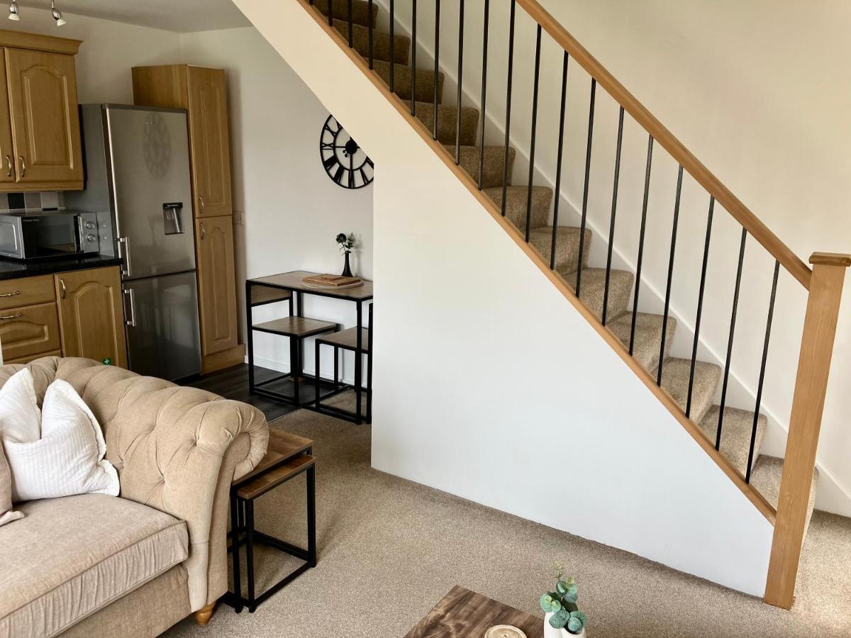 Central, Stylish & Cosy Home With Large Garden & Parking, Bournemouth Eksteriør billede